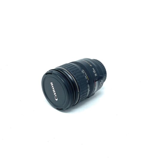 Canon 28-135mm f/3.5-5.6 IS USM - Image 2