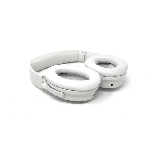Bose QuietComfort 45 Wireless Noise Cancelling Headphones White - Image 4