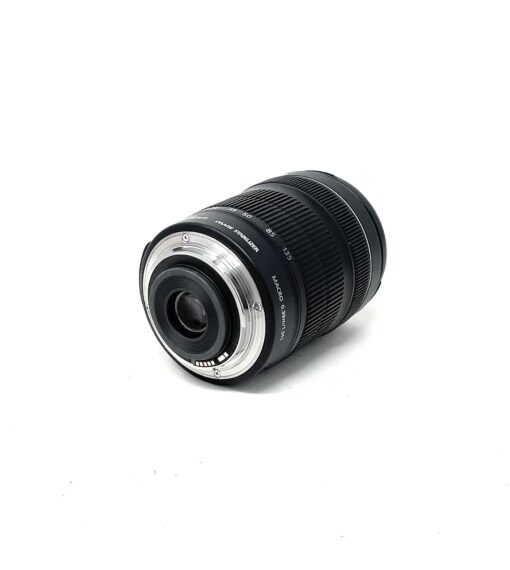 Canon EF-S 18-135mm f/3.5-5.6 IS STM - Image 5